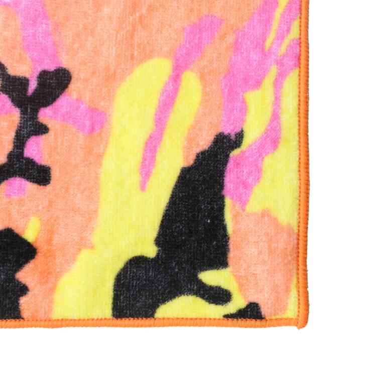 毛巾厂家生产吸汗加厚健身定制数码印花运动巾.jpg